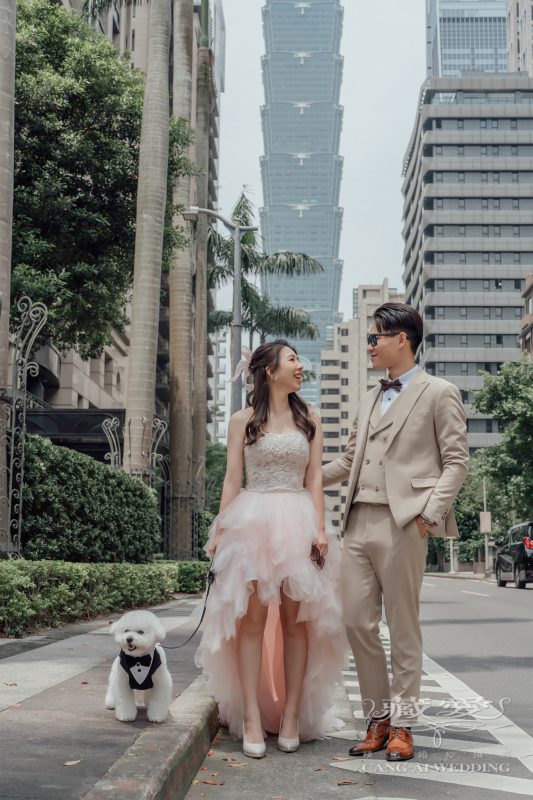 與毛孩子拍婚紗 寵物婚紗拍照 家庭全家福拍攝 